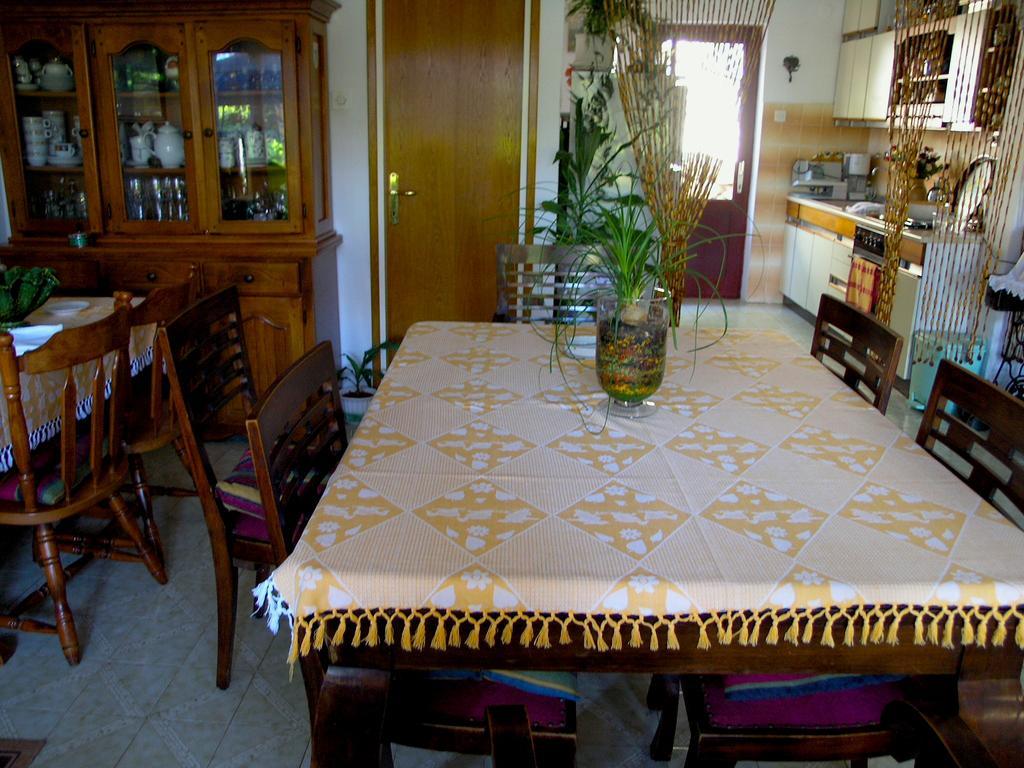 House Rozi 호텔 Palit 외부 사진